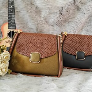 The Aria Crossbody